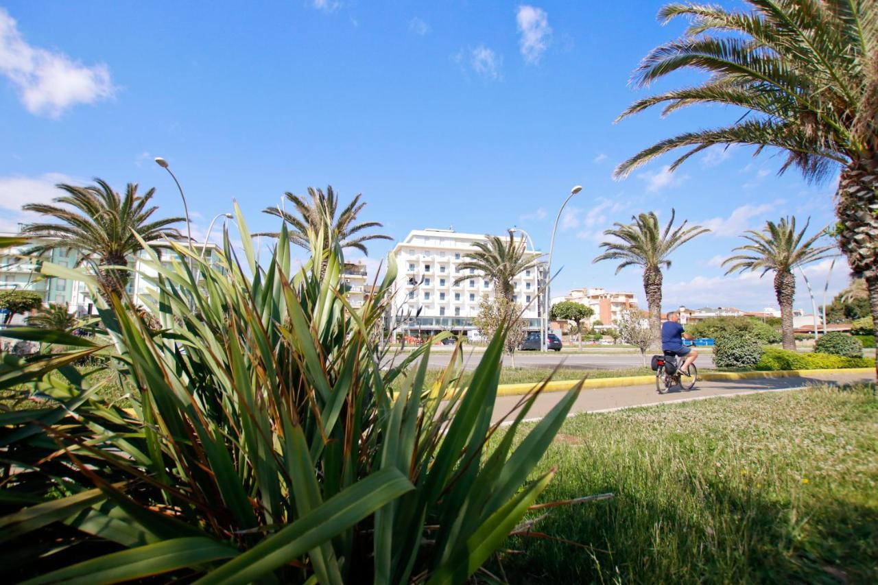 Ghibli Hotel Civitanova Marche Luaran gambar